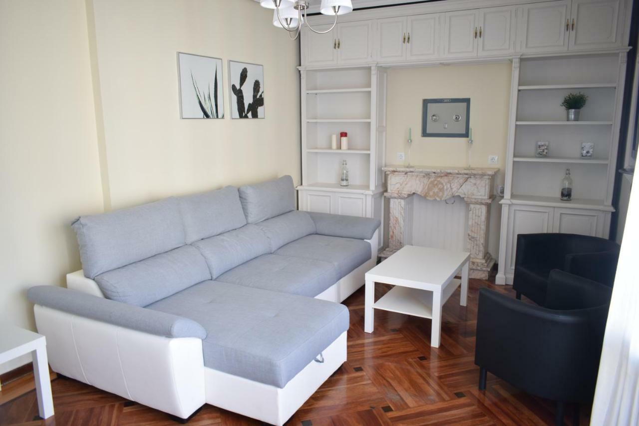 Apartament Espacios Blanco Santiago - Con Parking. Valladolid Zewnętrze zdjęcie